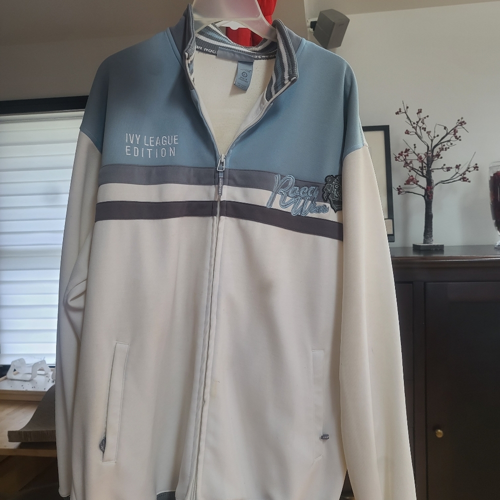 Rocawear sweatsuit Size xl